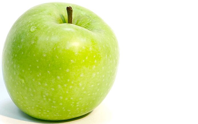 Die Liste der für die Buchweizendiät zugelassenen Lebensmittel umfasst Äpfel